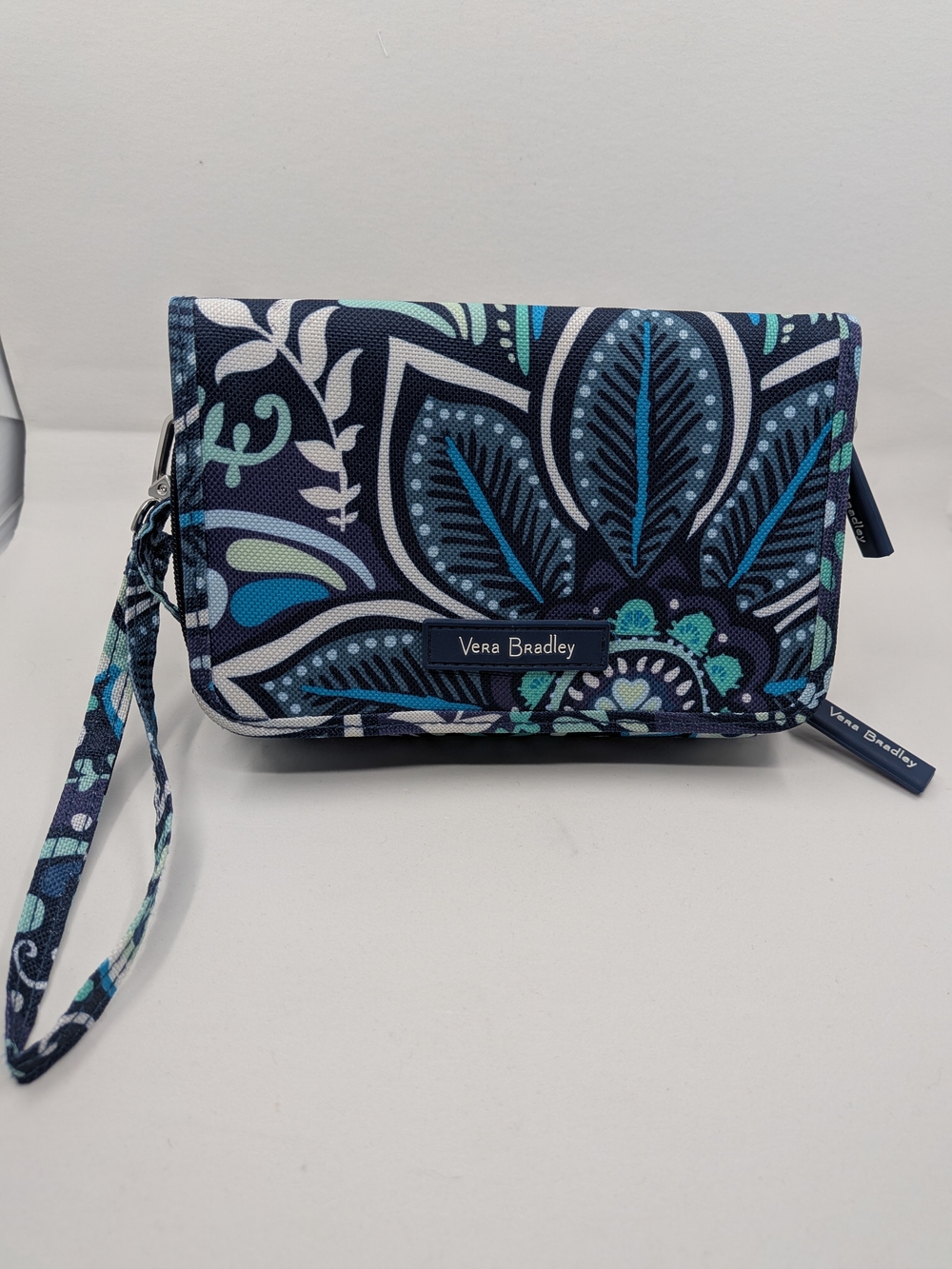 Vera Bradley RFID All-in-One Crossbody Bag & Wallet - Blue Island Medallion